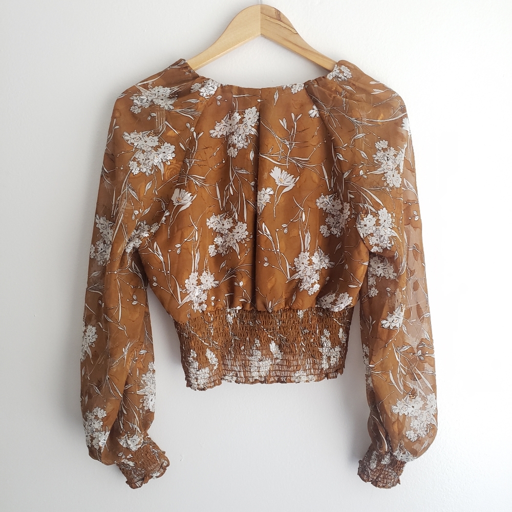 🔥 SOLD ASTR Floral Top - Picture 10 of 11